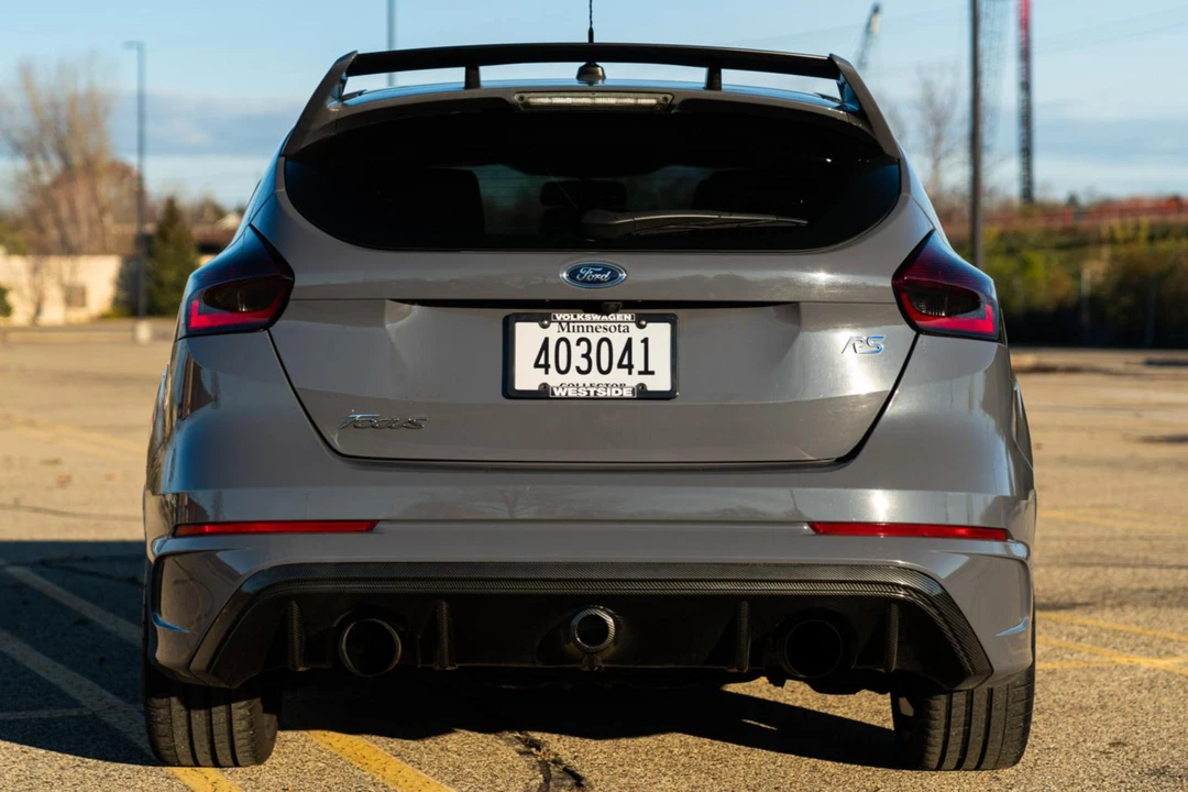 2017 Ford Focus RS 3rd Gen - Image 5 of 31