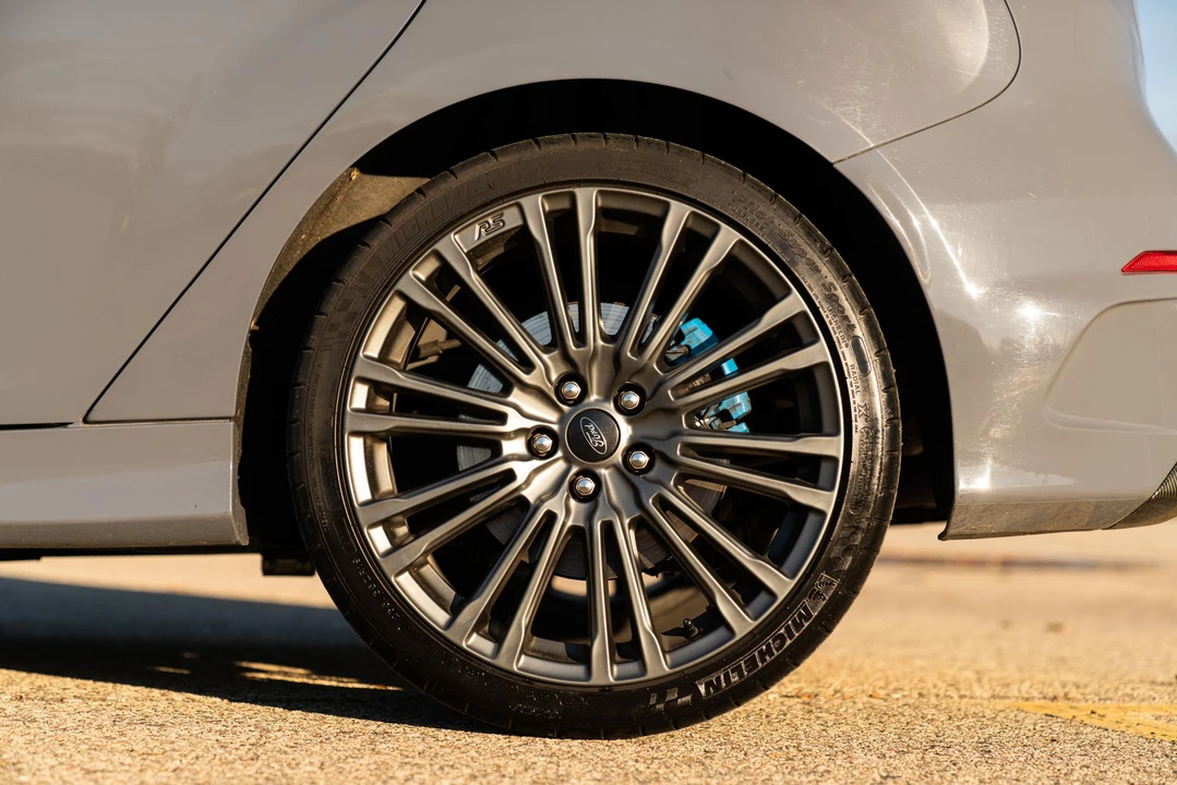 2017 Ford Focus RS 3rd Gen - Image 26 of 31