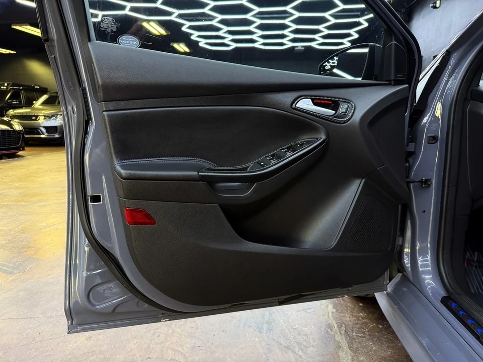 2017 Ford Focus RS 3rd Gen - Image 12 of 12