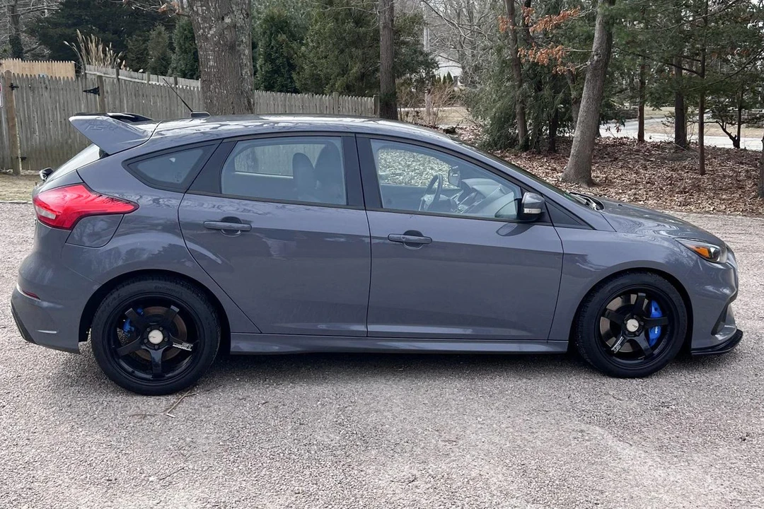 2017 Ford Focus RS 3rd Gen - Image 3 of 31