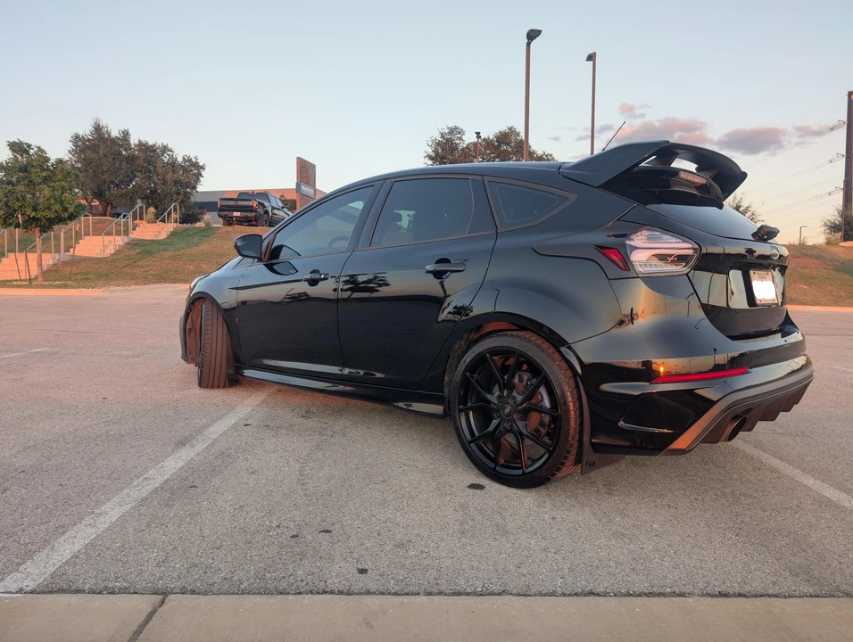 2017 Ford Focus RS 3rd Gen - Image 11 of 31