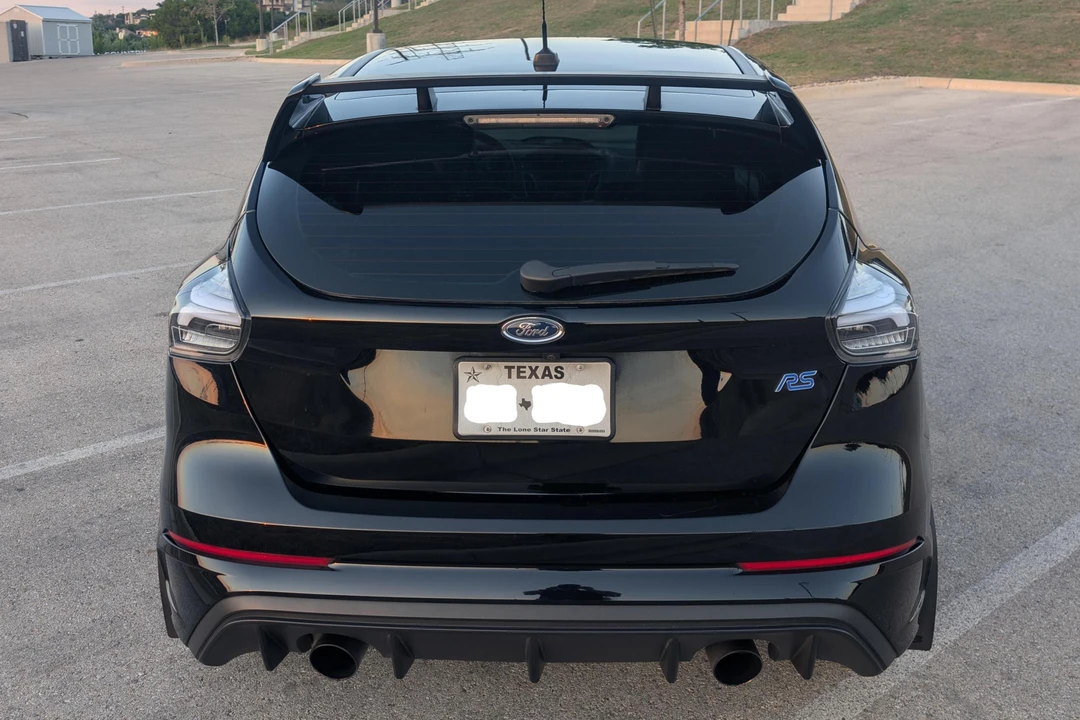 2017 Ford Focus RS 3rd Gen - Image 5 of 31