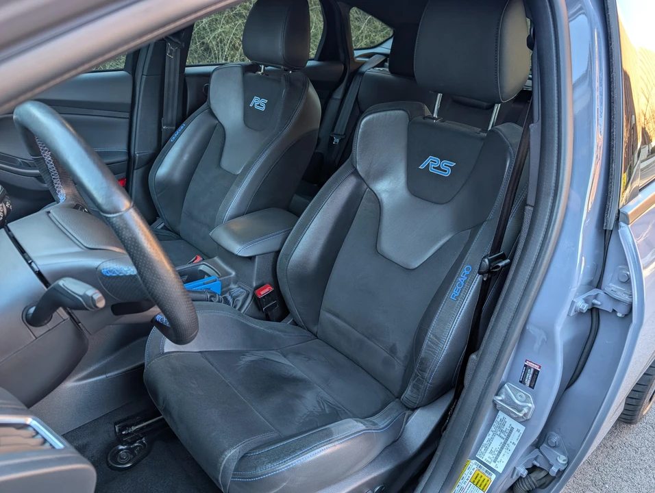 2017 Ford Focus RS 3rd Gen - Image 28 of 31