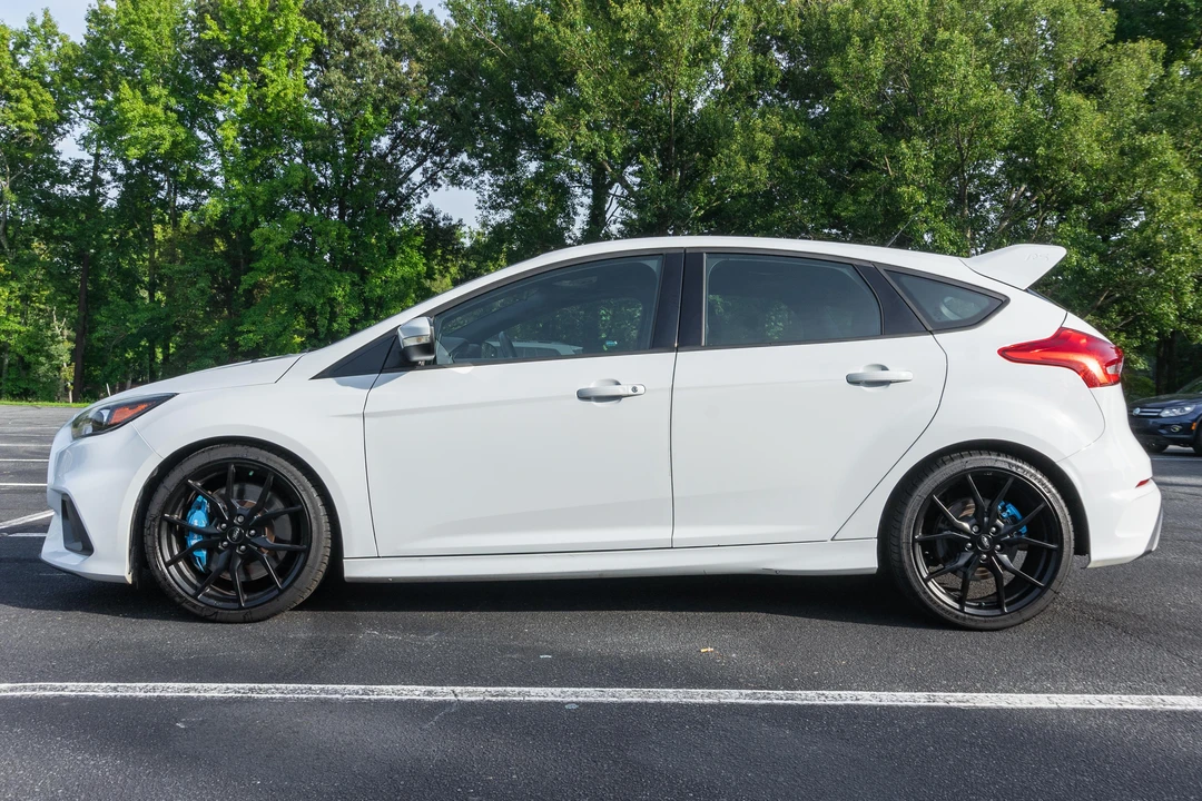 2017 Ford Focus RS 3rd Gen - Image 8 of 31