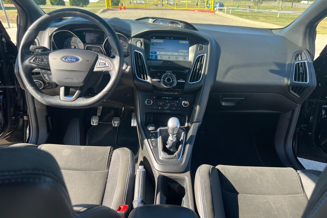 2017 Ford Focus RS 3rd Gen - Image 28 of 31