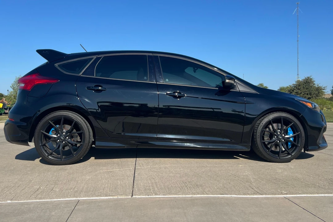2017 Ford Focus RS 3rd Gen - Image 3 of 31