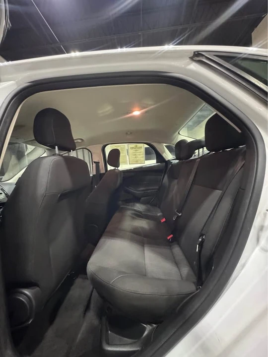 2017 Ford Focus 3rd Gen - Image 4 of 5