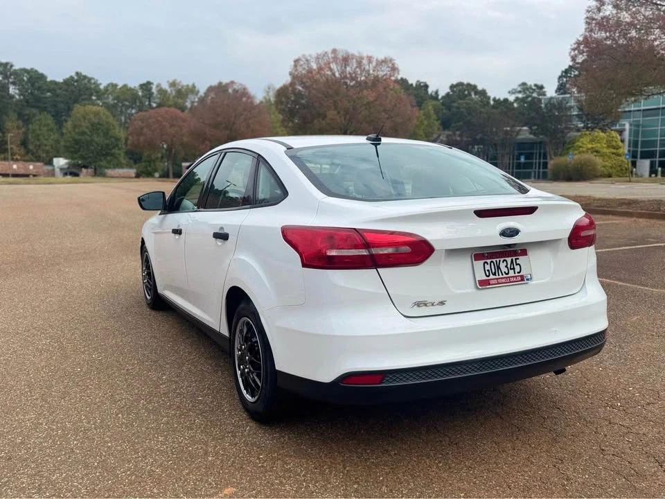 2017 Ford Focus 3rd Gen - Image 5 of 16