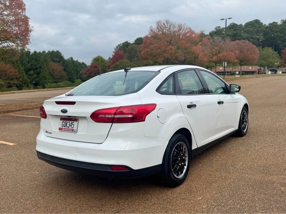 2017 Ford Focus 3rd Gen - Image 4 of 16