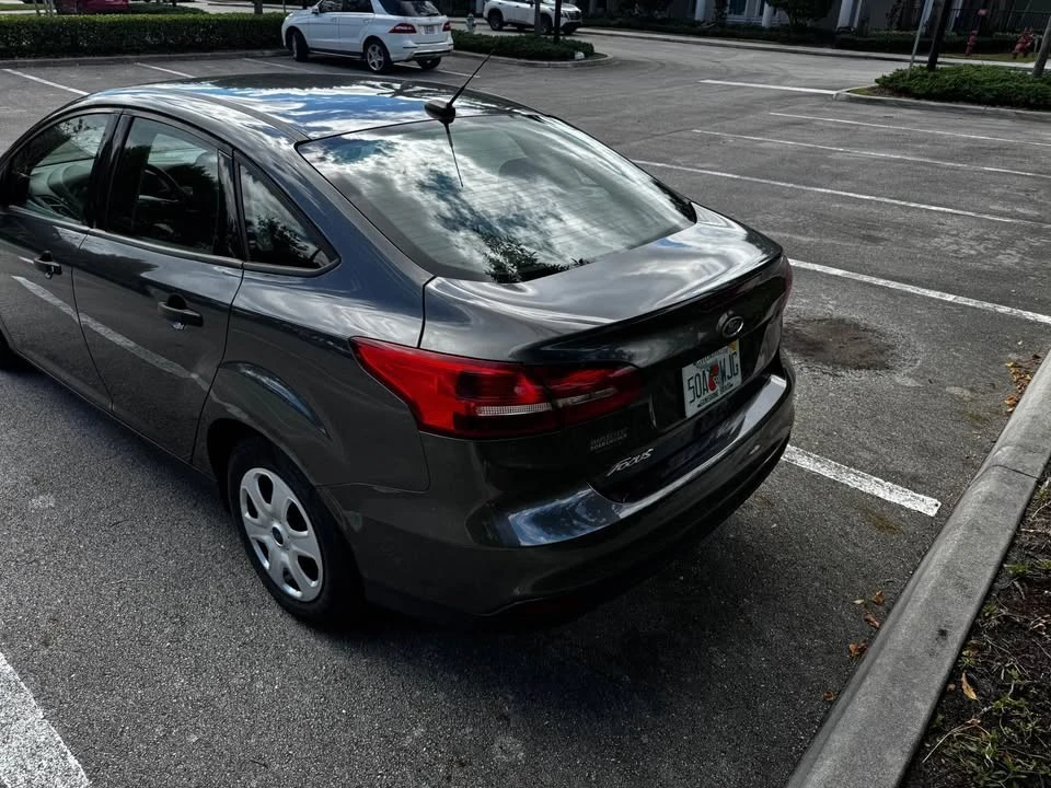 2017 Ford Focus 3rd Gen - Image 4 of 17