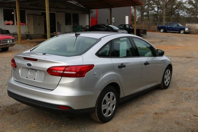 2017 Ford Focus 3rd Gen - Image 5 of 15
