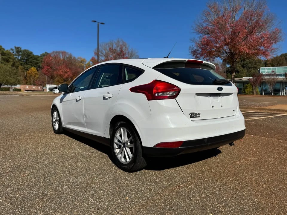 2017 Ford Focus 3rd Gen - Image 4 of 12