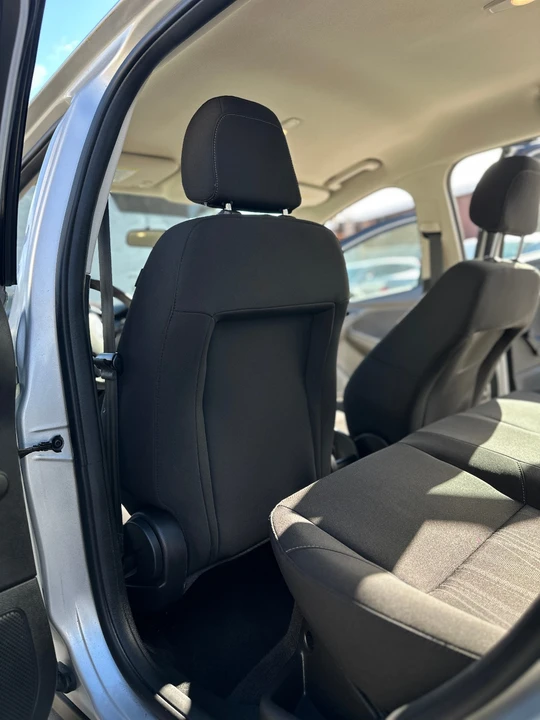 2017 Ford Focus 3rd Gen - Image 10 of 19