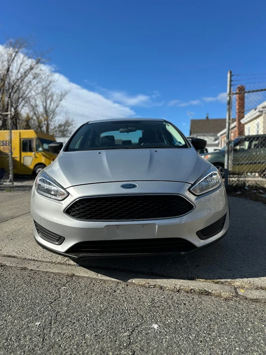 2017 Ford Focus 3rd Gen - Image 2 of 19