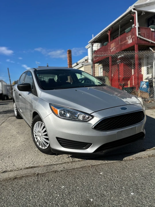 2017 Ford Focus 3rd Gen - Image 3 of 19