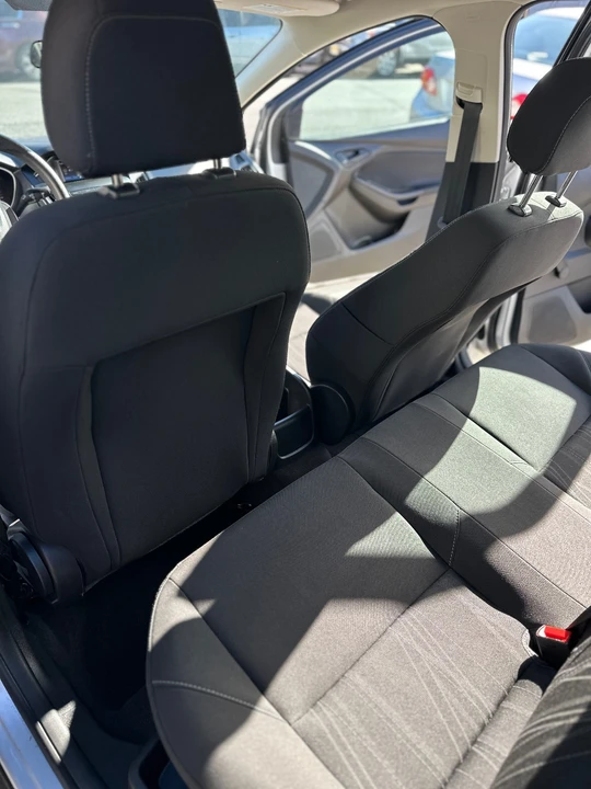 2017 Ford Focus 3rd Gen - Image 15 of 19