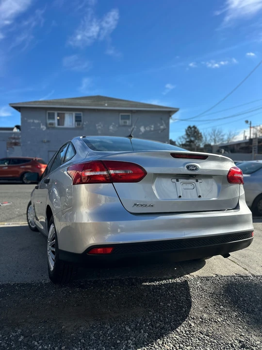 2017 Ford Focus 3rd Gen - Image 5 of 19