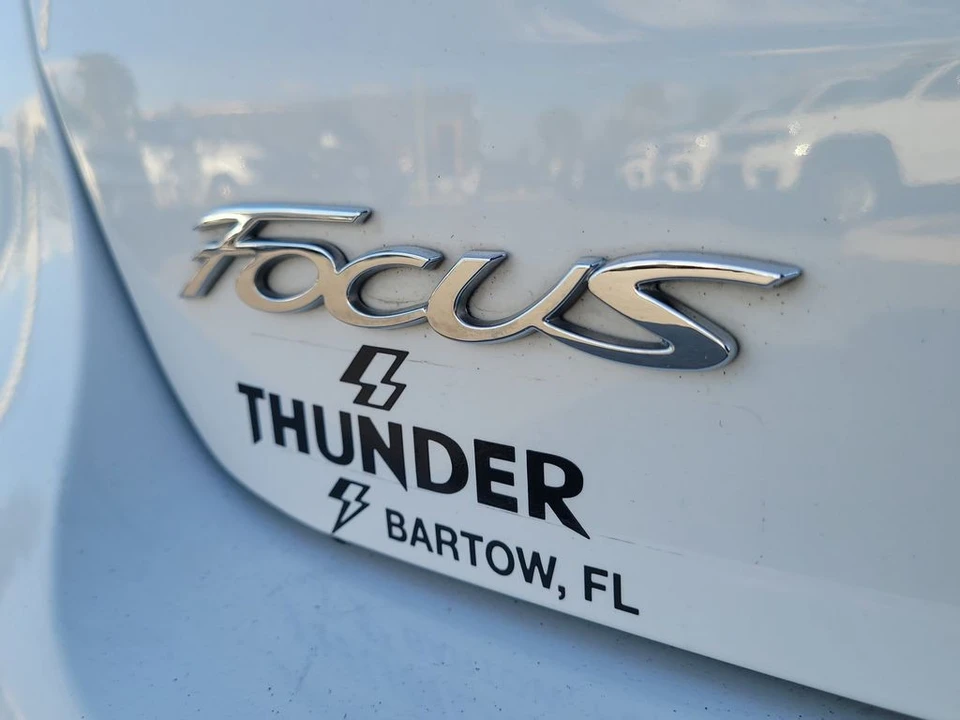 2017 Ford Focus 3rd Gen - Image 6 of 12