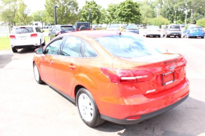 2017 Ford Focus 3rd Gen - Image 15 of 21
