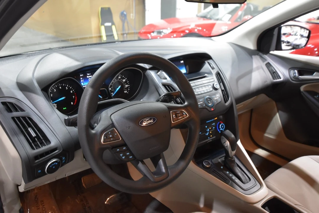 2017 Ford Focus 3rd Gen - Image 14 of 21