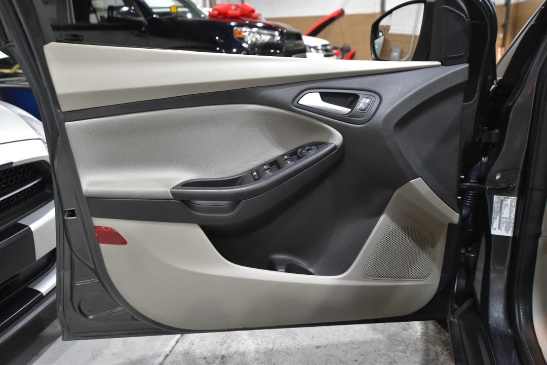 2017 Ford Focus 3rd Gen - Image 11 of 21