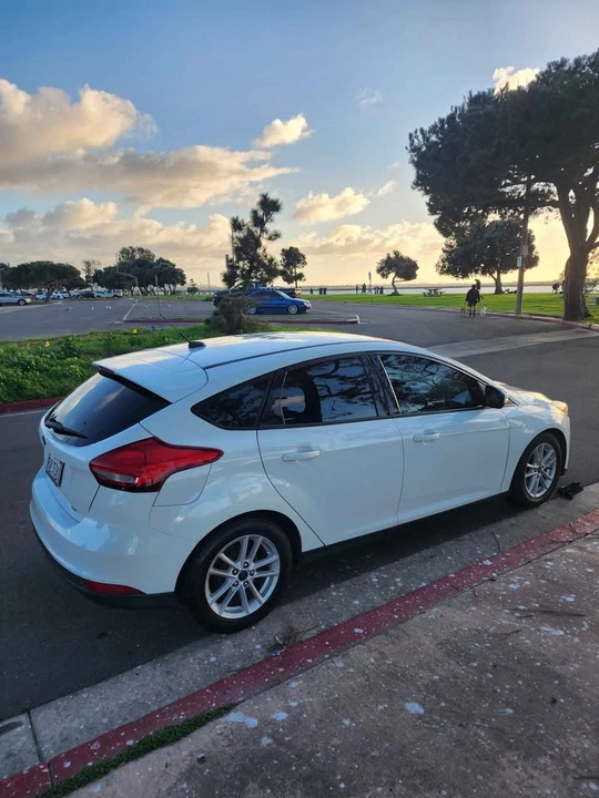 2017 Ford Focus 3rd Gen - Image 4 of 9