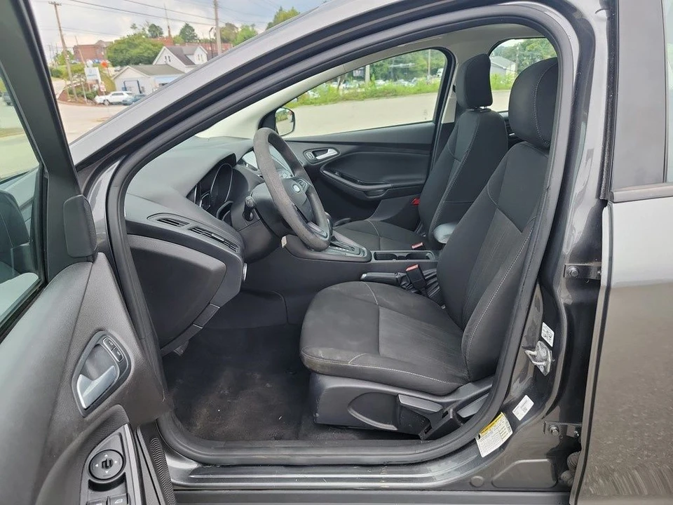 2017 Ford Focus 3rd Gen - Image 9 of 12