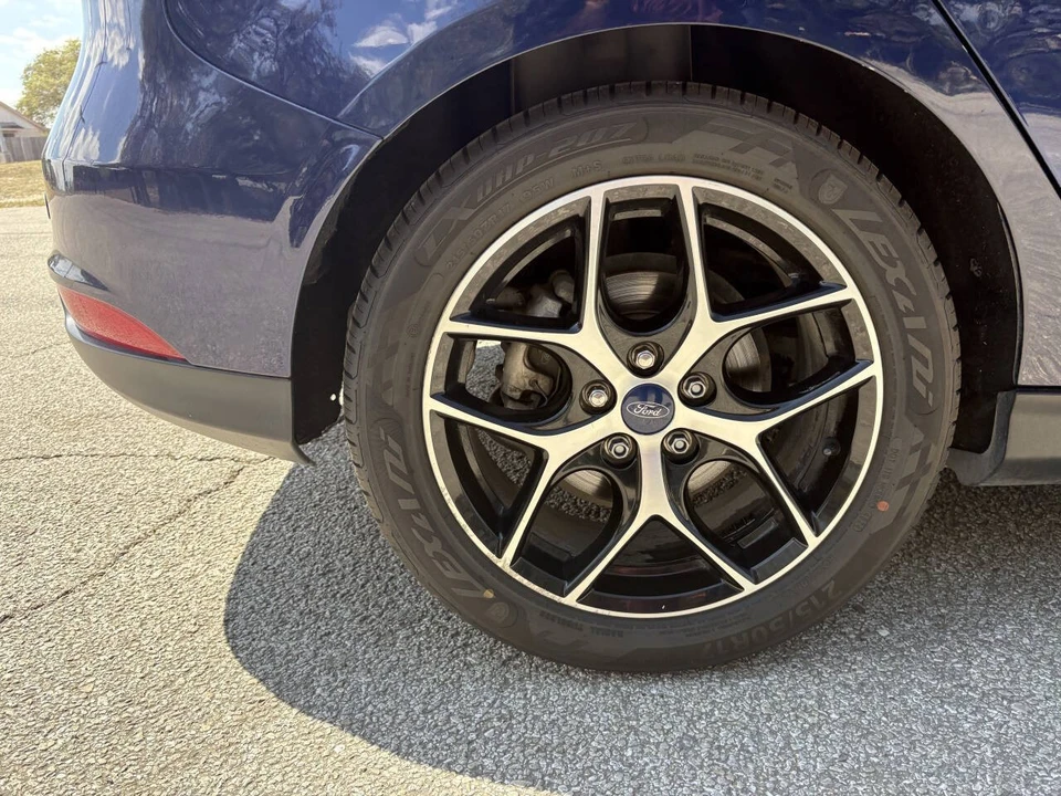 2017 Ford Focus 3rd Gen - Image 23 of 30