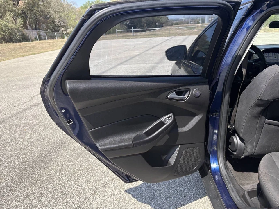 2017 Ford Focus 3rd Gen - Image 15 of 30