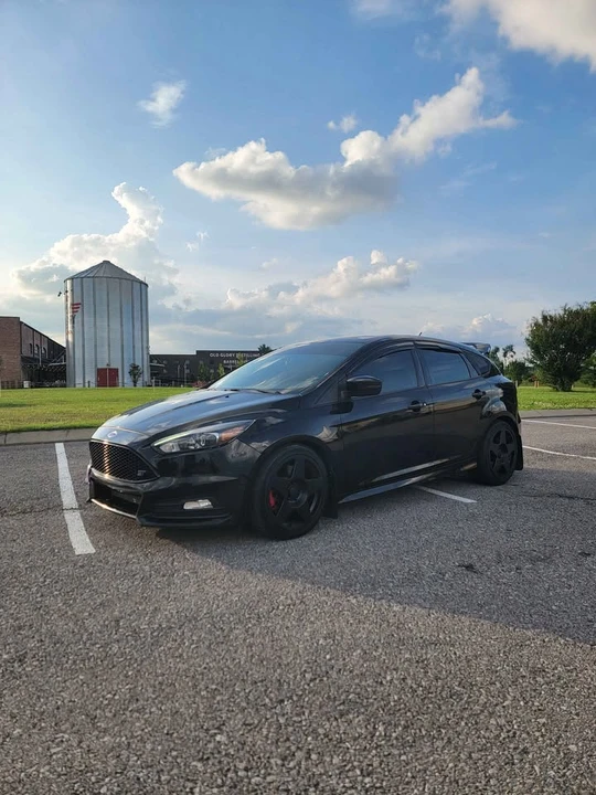 2017 Ford Focus ST 3rd Gen - Image 13 of 16