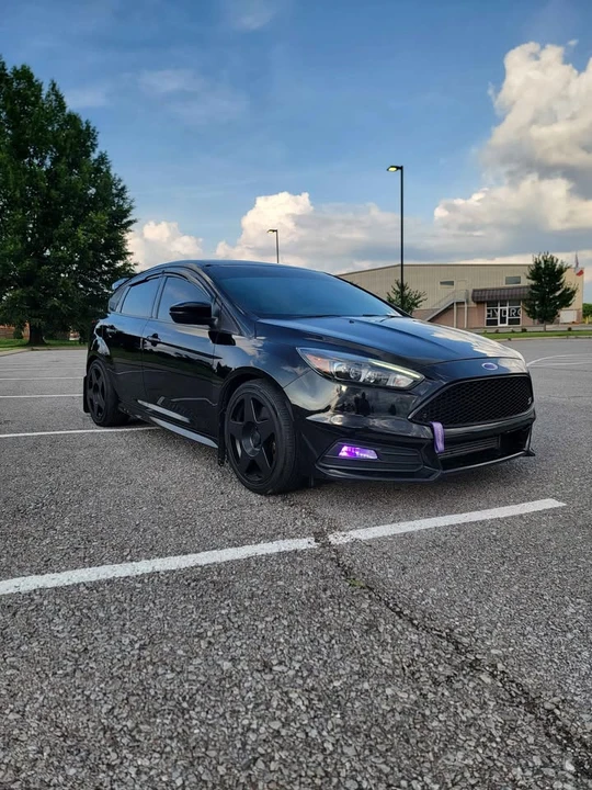 2017 Ford Focus ST 3rd Gen - Image 11 of 16