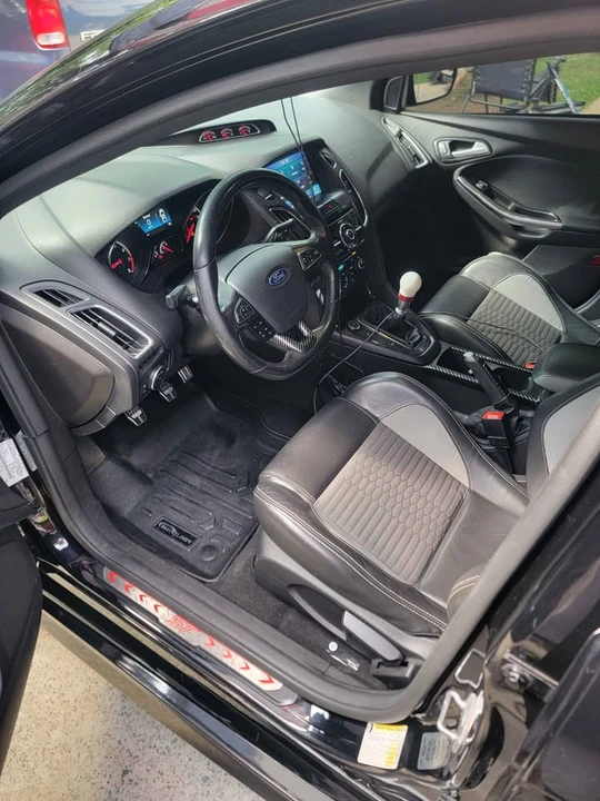 2017 Ford Focus ST 3rd Gen - Image 8 of 16