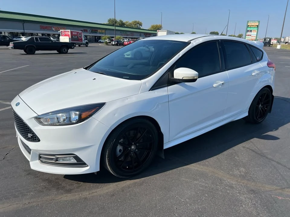 2017 Ford Focus ST 3rd Gen - Image 2 of 20