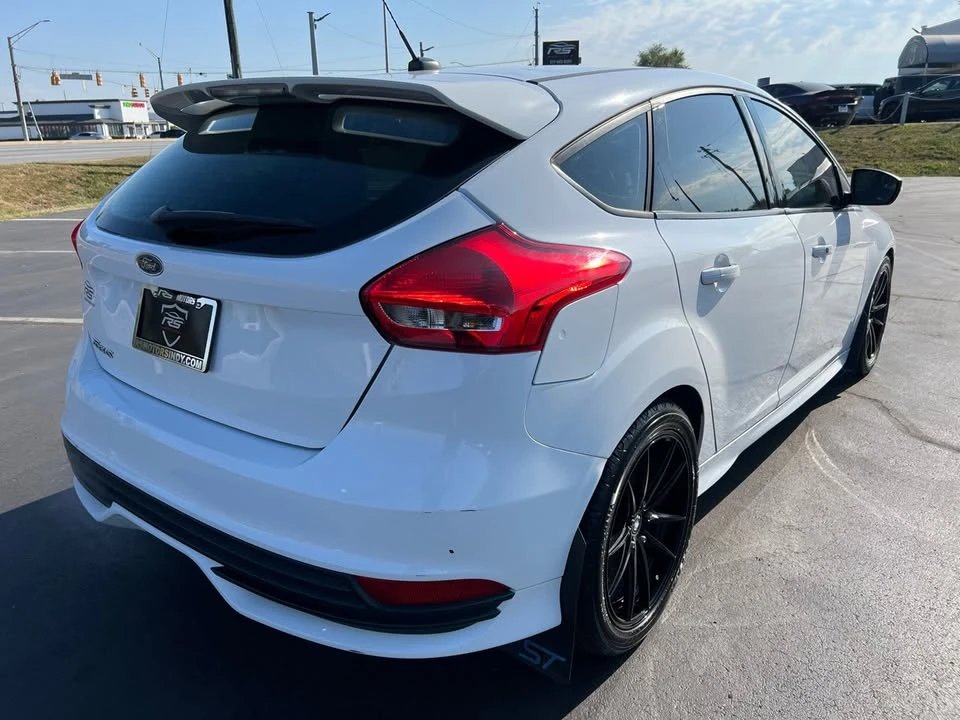 2017 Ford Focus ST 3rd Gen - Image 6 of 20