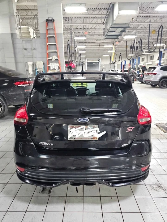 2017 Ford Focus ST 3rd Gen - Image 5 of 16