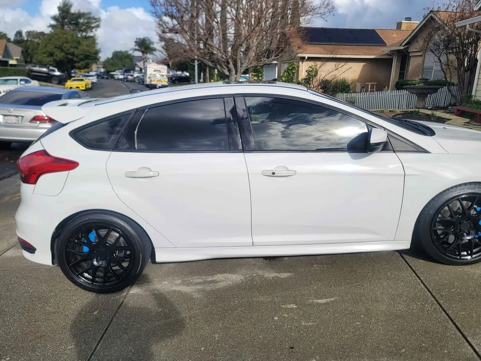 2017 Ford Focus 3rd Gen - Image 4 of 20