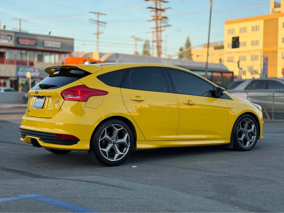 2017 Ford Focus ST 3rd Gen - Image 8 of 20