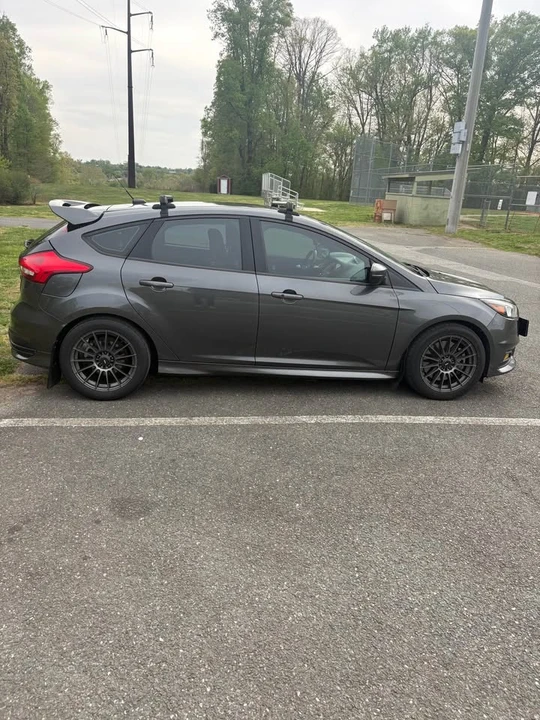2017 Ford Focus ST 3rd Gen - Image 4 of 16