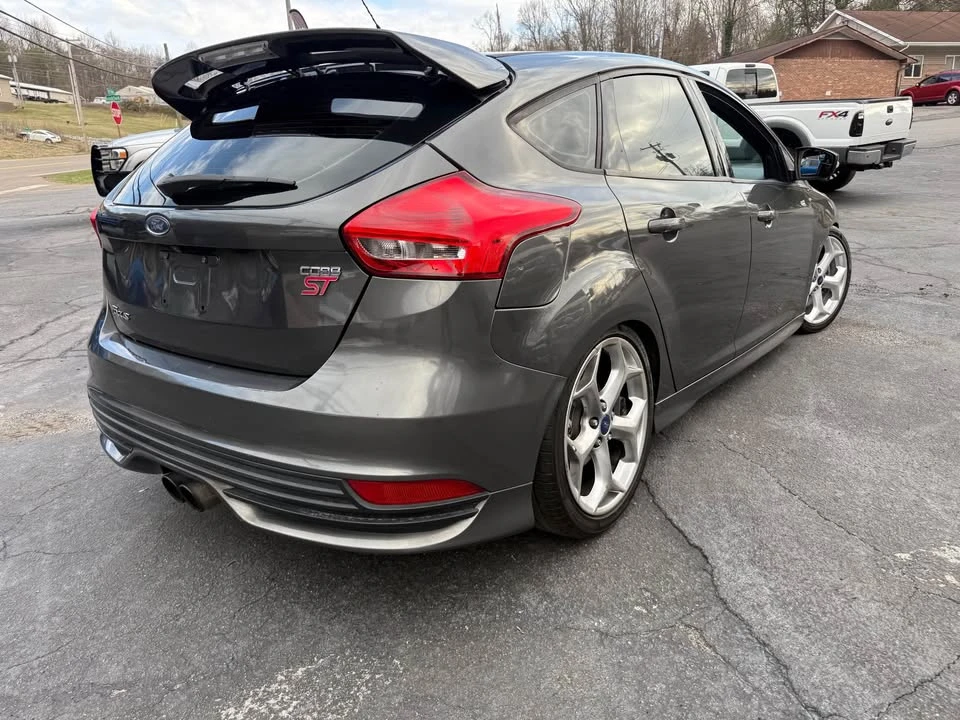 2017 Ford Focus ST 3rd Gen - Image 4 of 20