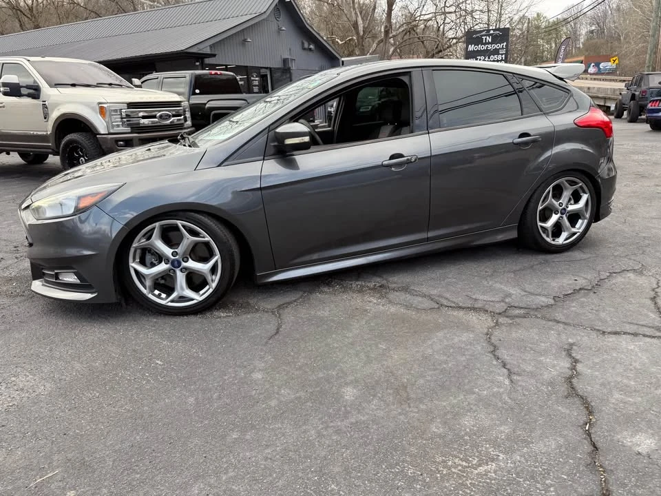 2017 Ford Focus ST 3rd Gen - Image 8 of 20