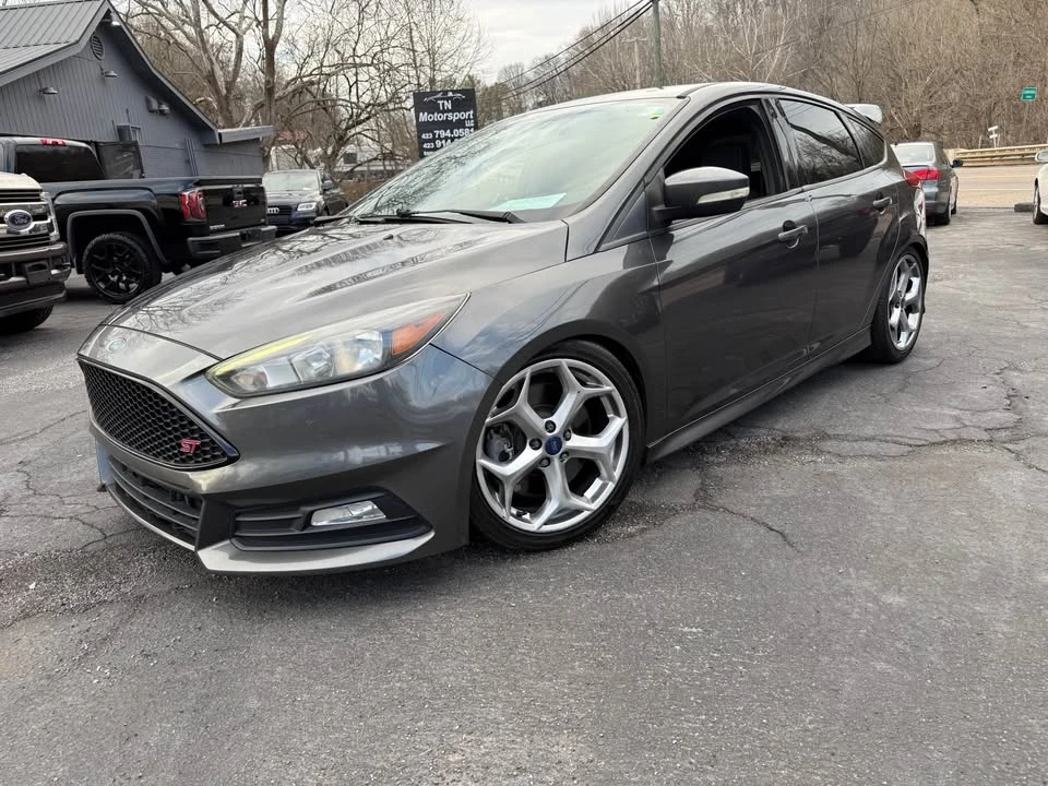 2017 Ford Focus ST 3rd Gen - Image 9 of 20