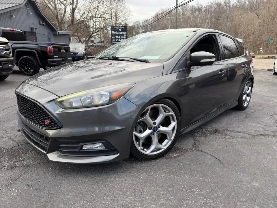 2017 Ford Focus ST 3rd Gen - Image 2 of 20