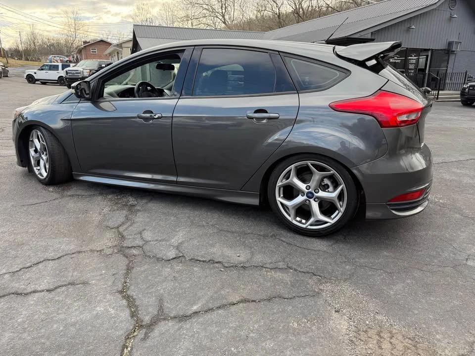 2017 Ford Focus ST 3rd Gen - Image 7 of 20