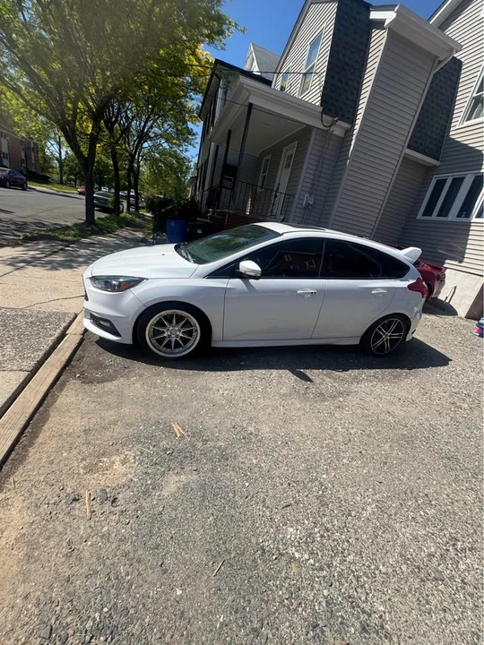 2017 Ford Focus ST 3rd Gen - Image 4 of 14
