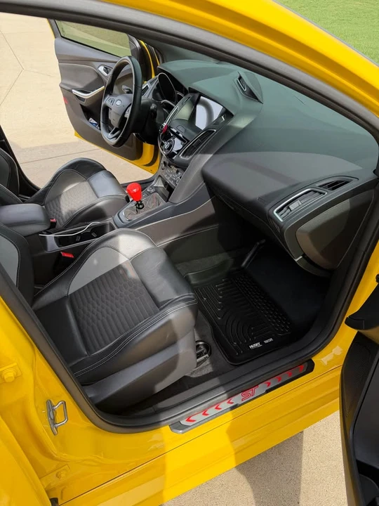 2017 Ford Focus ST 3rd Gen - Image 11 of 15