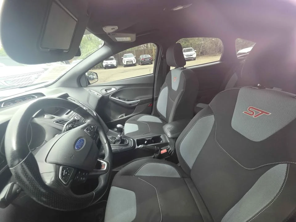 2017 Ford Focus ST 3rd Gen - Image 4 of 7