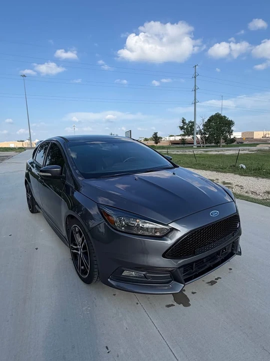 2017 Ford Focus ST 3rd Gen - Image 3 of 18