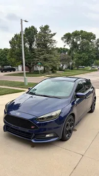 2017 Ford Focus ST