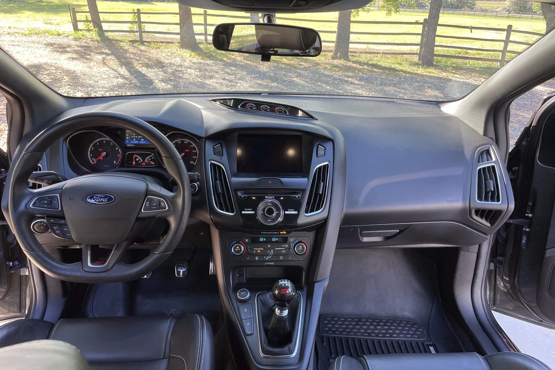 2017 Ford Focus 3rd Gen - Image 27 of 31
