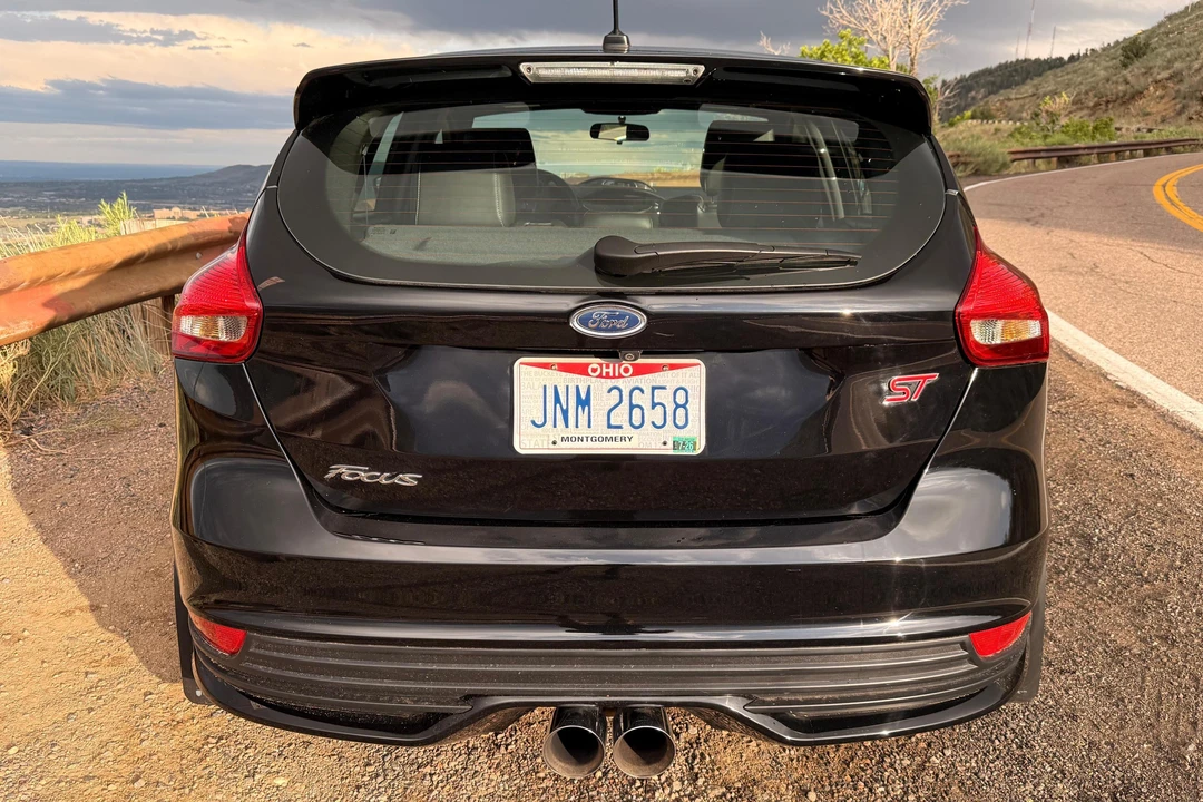 2017 Ford Focus ST 3rd Gen - Image 5 of 31